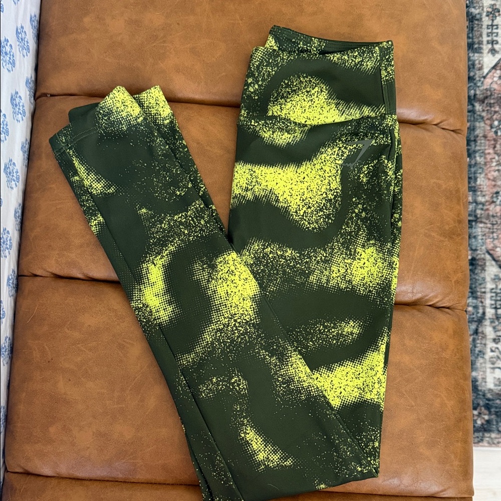 Gymshark  size M  Leggings in Olive & Neon Yellow
